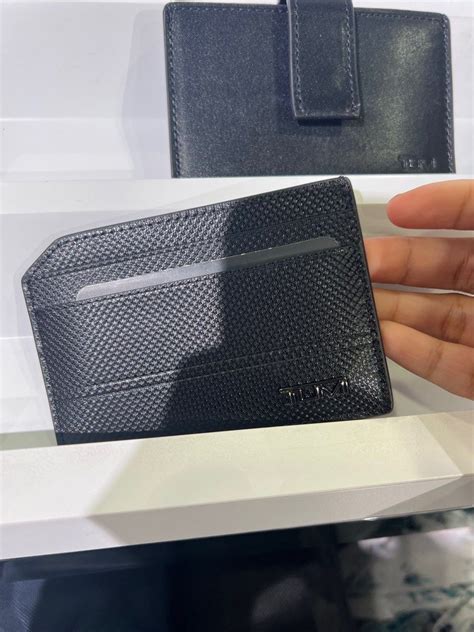 tumi card holder money clip.